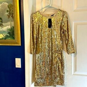 NWT Women’s Lulu’s Gold Sequined Mini Dress Size Small